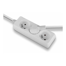 LINDY 3 way Mains Gang Socket FR France
